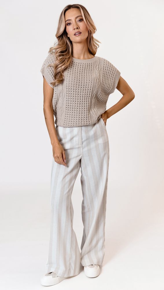 Sweater sleeveless