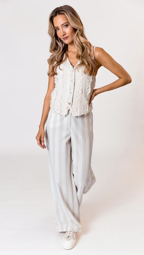 Cardigan fringes