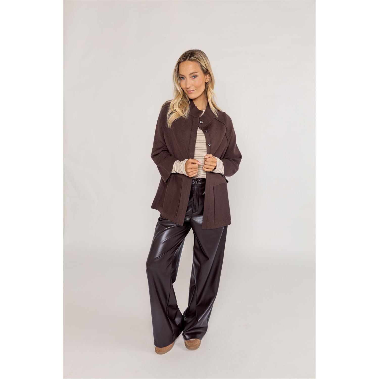 Pants vegan leather