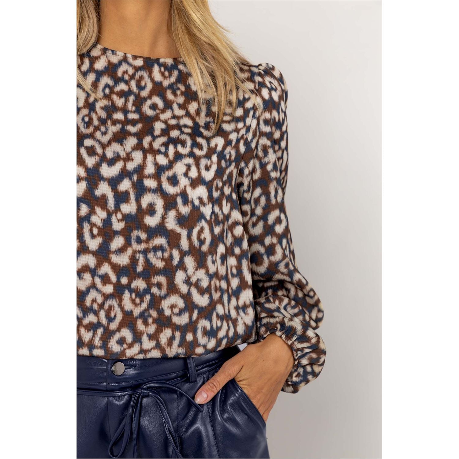 Blouse print