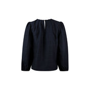 Blouse pleats