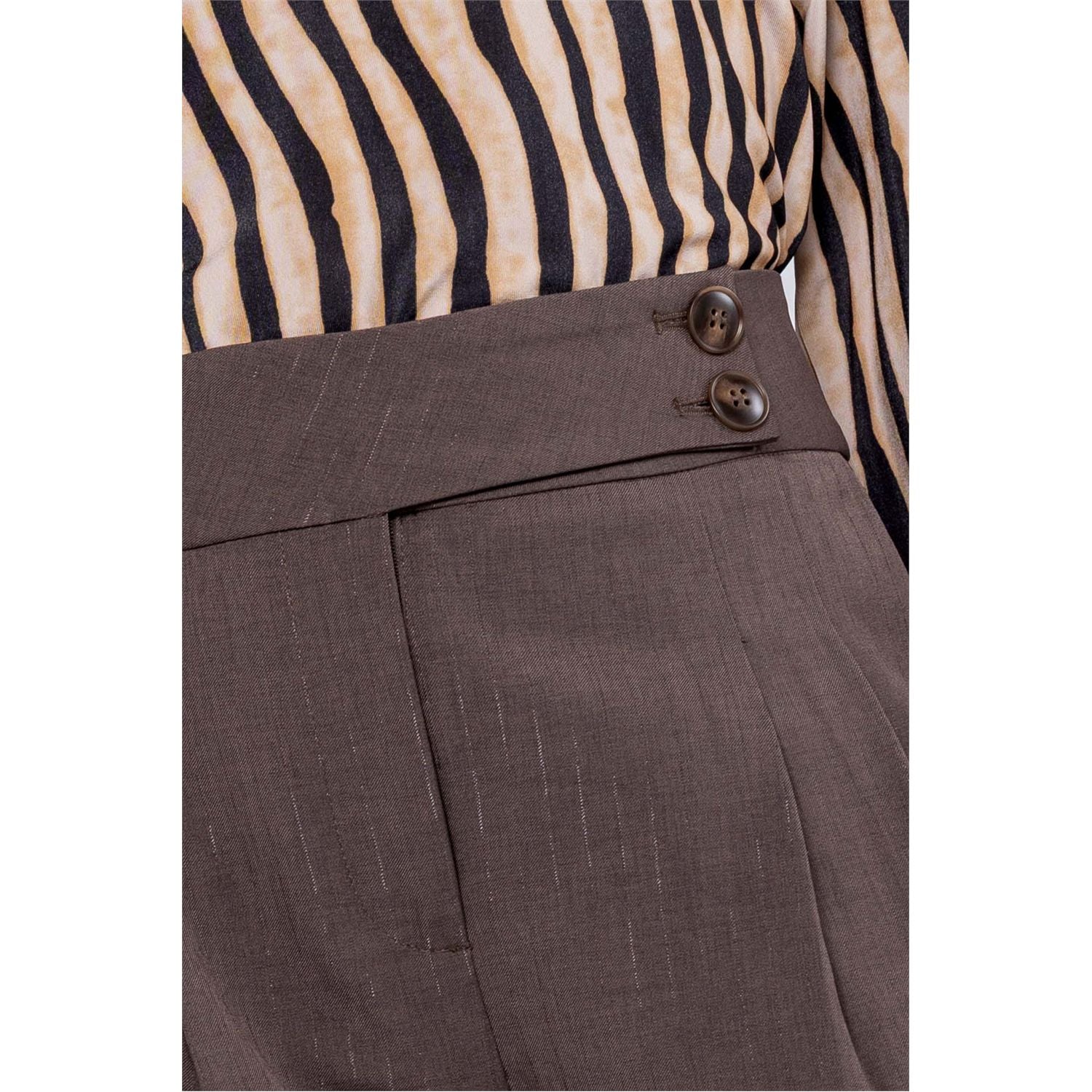 Pant stripe