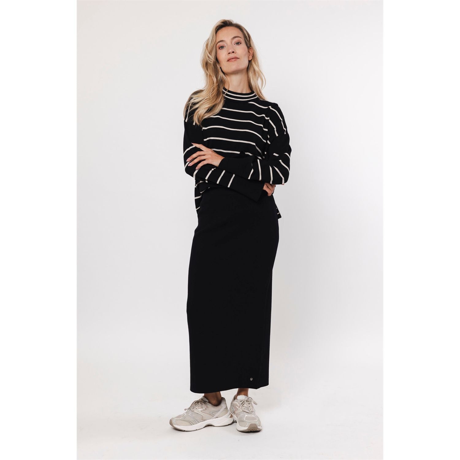 Sweater striped - black