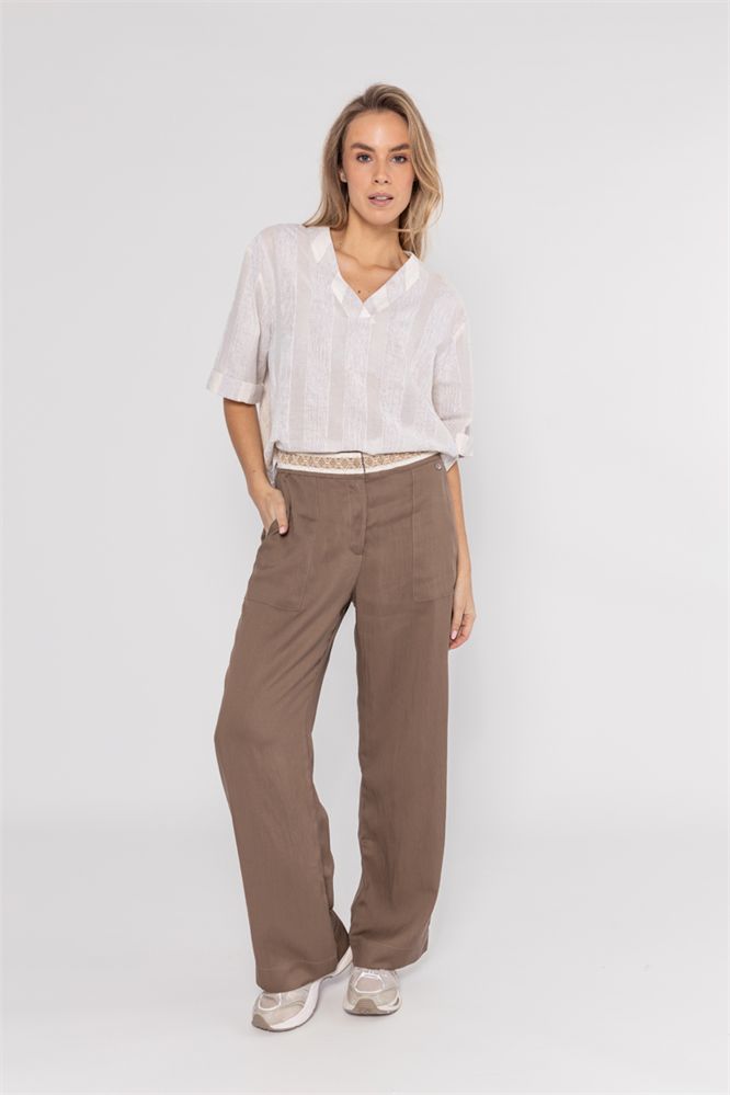Blouse V-neck
