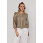 Blouse embroidery