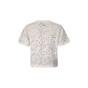 T-shirt lace