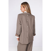Jacket buttons