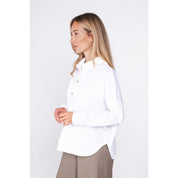 Blouse gold buttons
